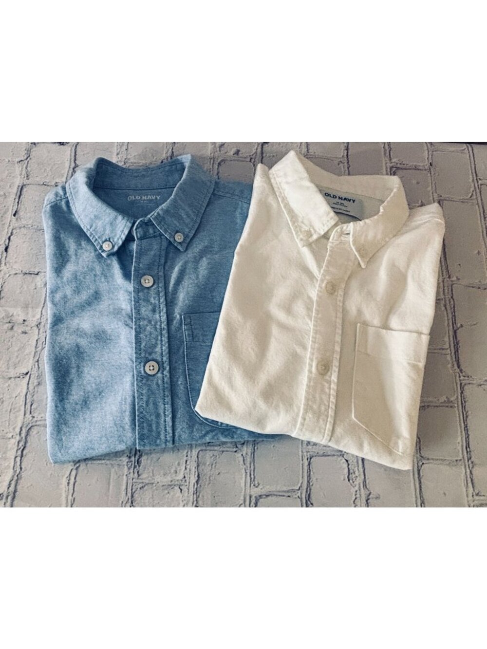 Lot of 2 - Old Navy Button Down Shirts - Boy's SIZE M (8)